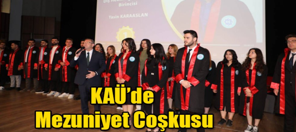 Kars KAÜ'de Mezuniyet Coşkusu