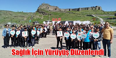 Kars'ta Sağlık İçin Yürüdüler